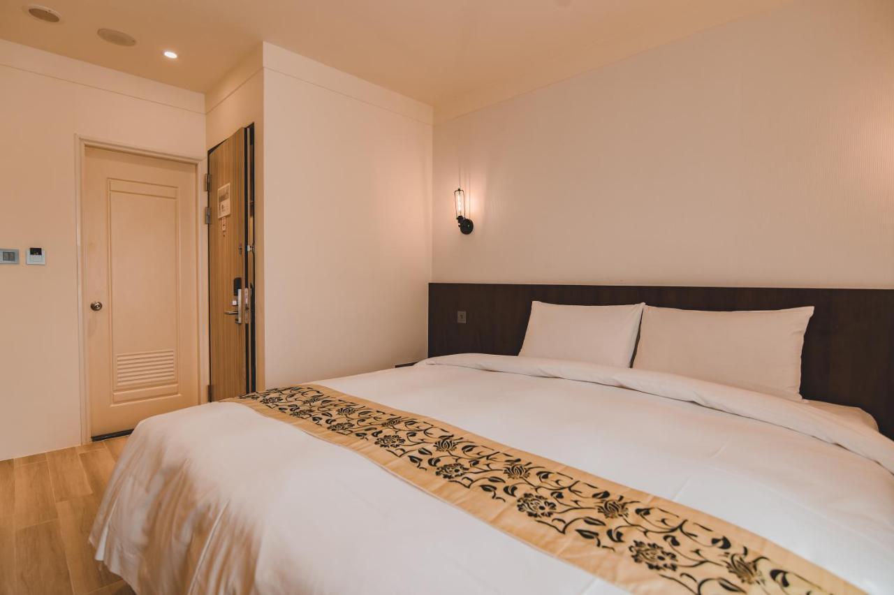 East Town 26 Hotel Hualien Eksteriør bilde