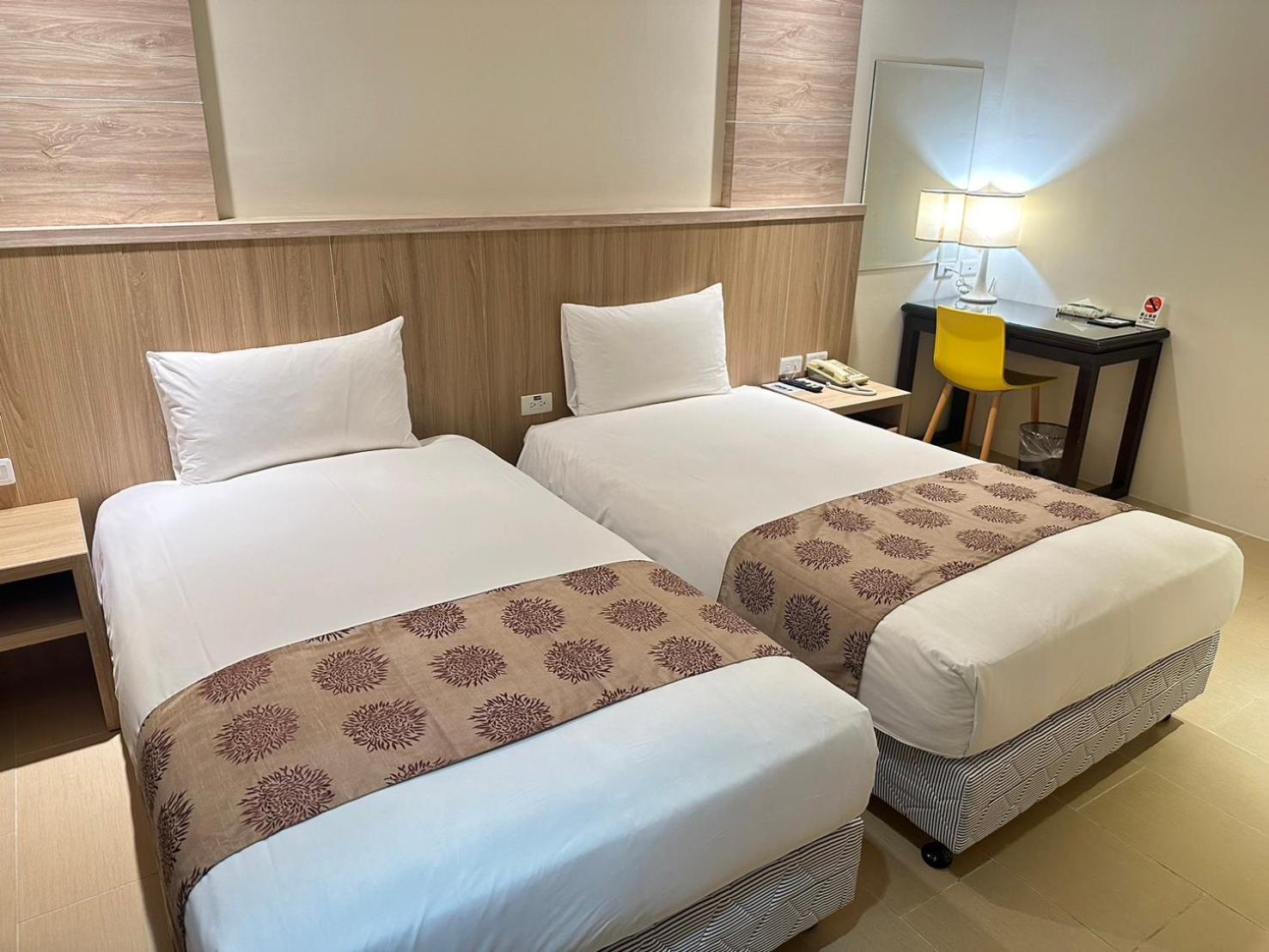 East Town 26 Hotel Hualien Eksteriør bilde